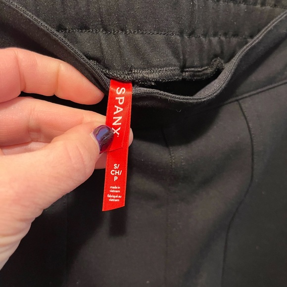 Spanx soft and smooth jogger black regular 29”  sz small‎ - Picture 8 of 12